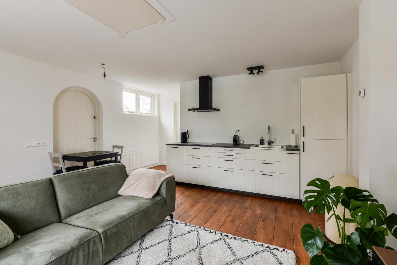 Luxury Garden View Apartment Zandvoort